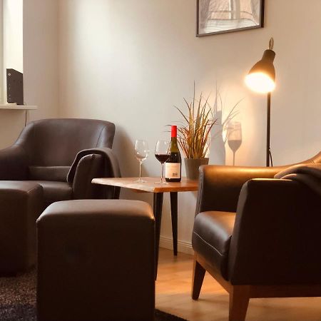 Altstadthus-Gemuetliches Ferienhaus Mit Gaertchen Friedrichstadt Kültér fotó